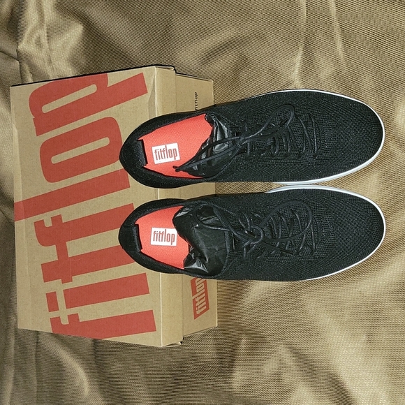 Fitflop Shoes - NEW FITFLOP BLACK WOMENS SNEAKERS SZ. 7